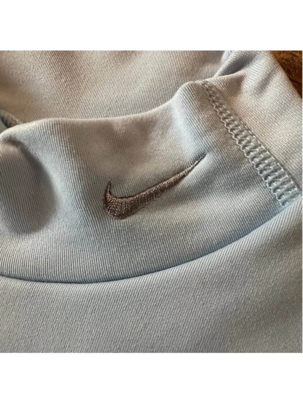 Women's Nike Long Sleeve Top Size M Blue